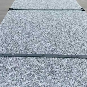 徐州 芝麻黑火烧面毛板，条板，半成品
