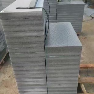 徐州 芝麻灰火烧面300*600*50地铺石材