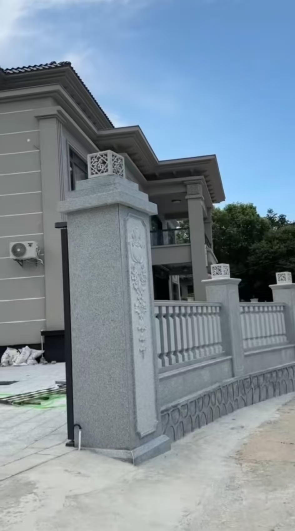 徐州 芝麻白别墅围墙栏杆，私人订制