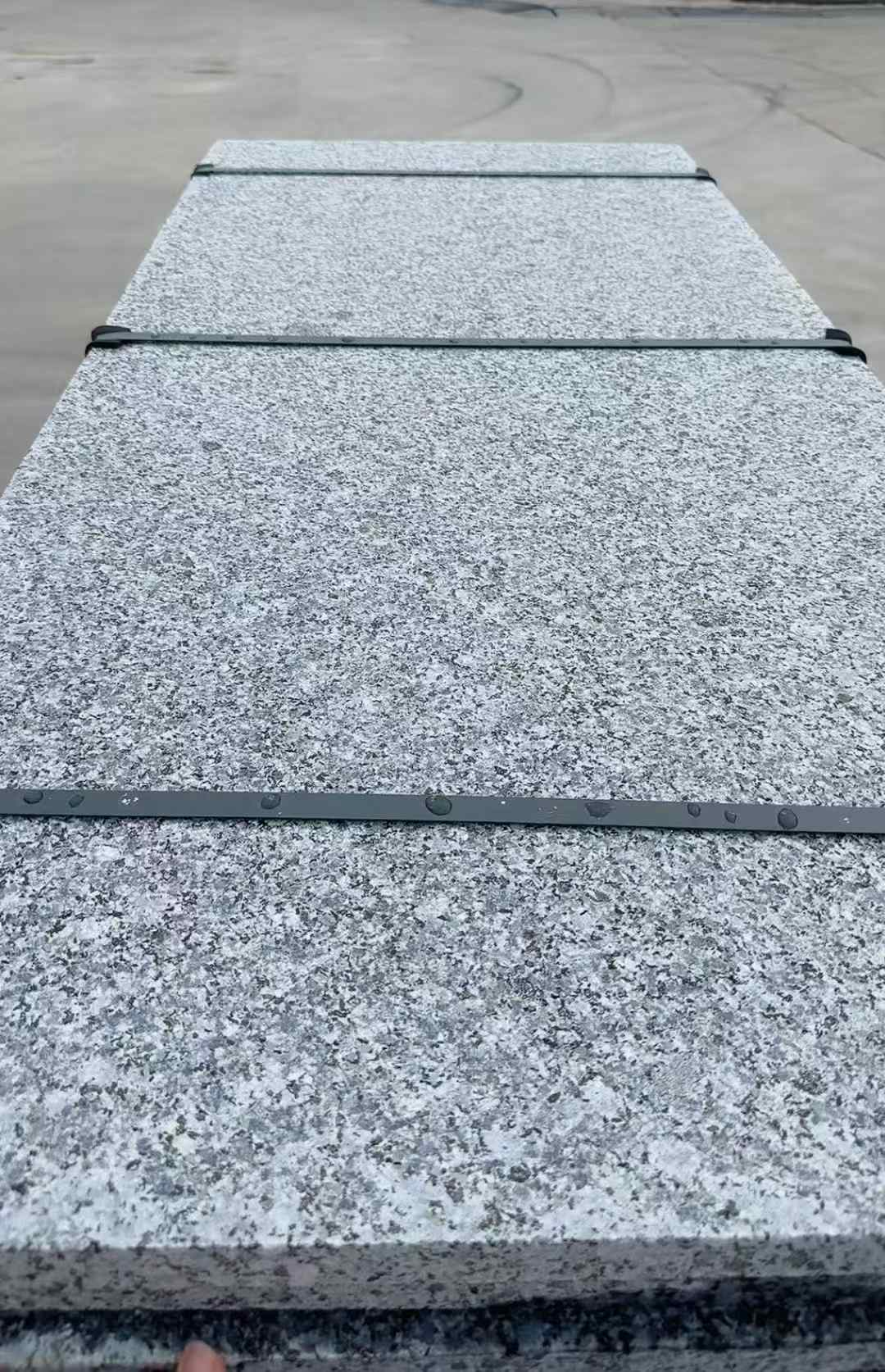 徐州 芝麻黑火烧面毛板，条板，半成品