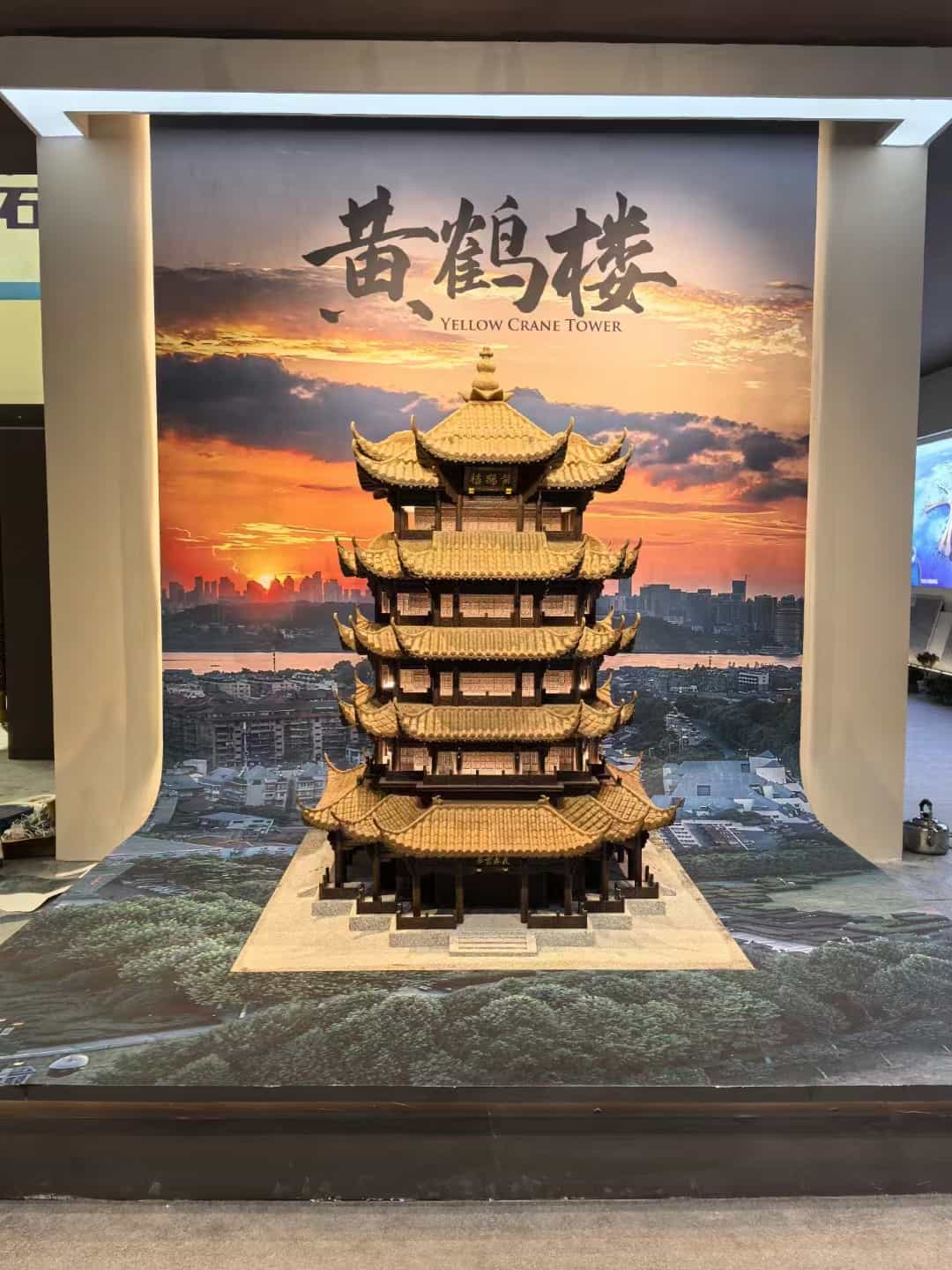 徐州仿古石文创作品-黄鹤楼