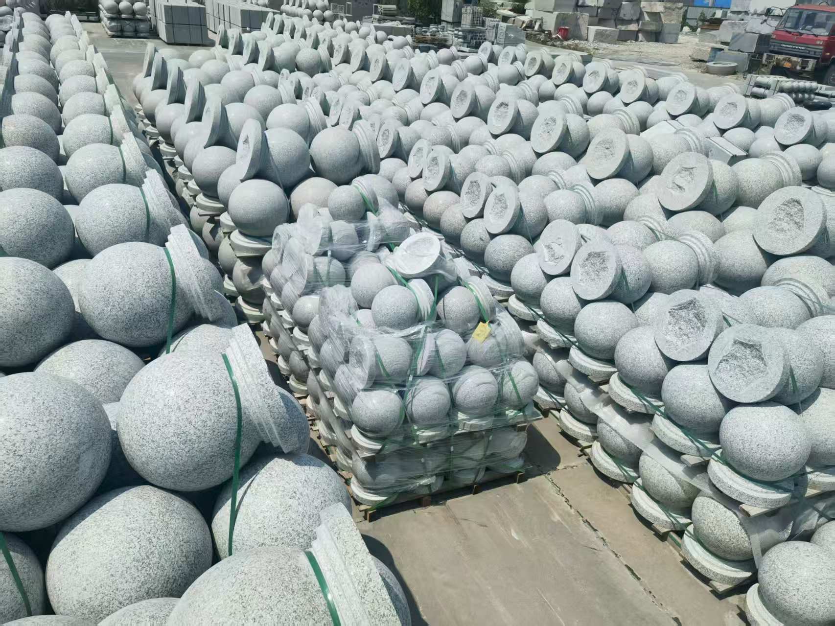 徐州 花岗岩实心圆球，石球，挡车球，挡车石，车止石，路障石。