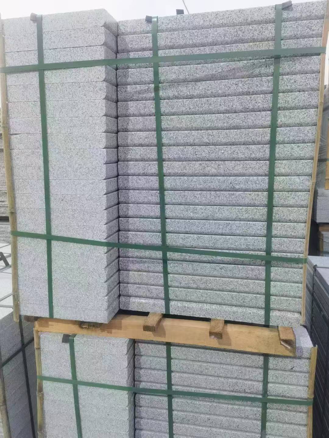 徐州 5公分芝麻白，倒斜角，室外楼梯踏步