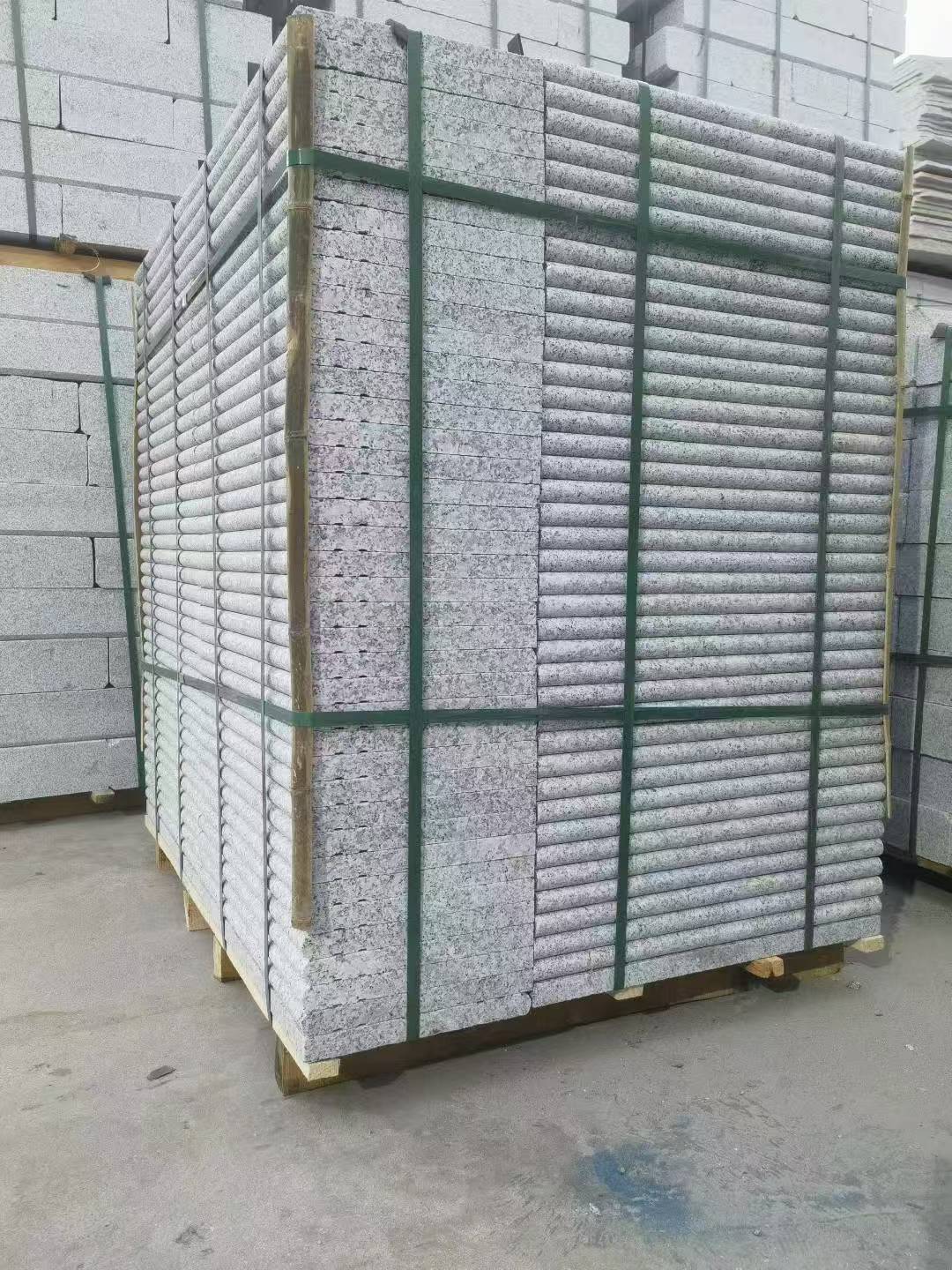 徐州 芙蓉白3公分厚磨圆边、拉槽，楼梯踏步